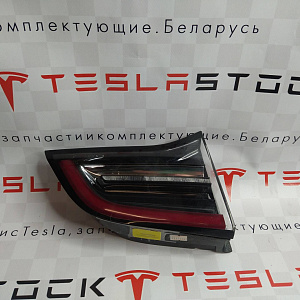 Фонарь крышки багажника левый