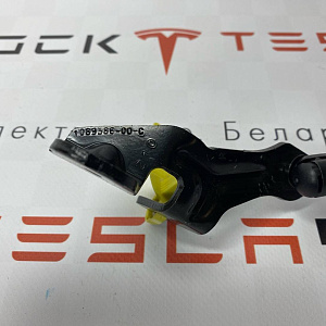 Амортизатор капота